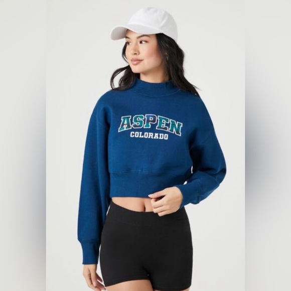 Brand New Navy Blue Aspen Colorado Cropped Sweater NWT - Picture 2 of 4